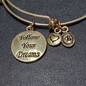 Brighton gold tone adjustable bangle charm bracelt